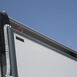 Συρόμενη πόρτα κατάψυξης - Theoprofil.com